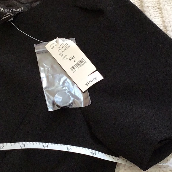 WHBM Colorblock Crepe Shift Dress - Picture 5 of 7